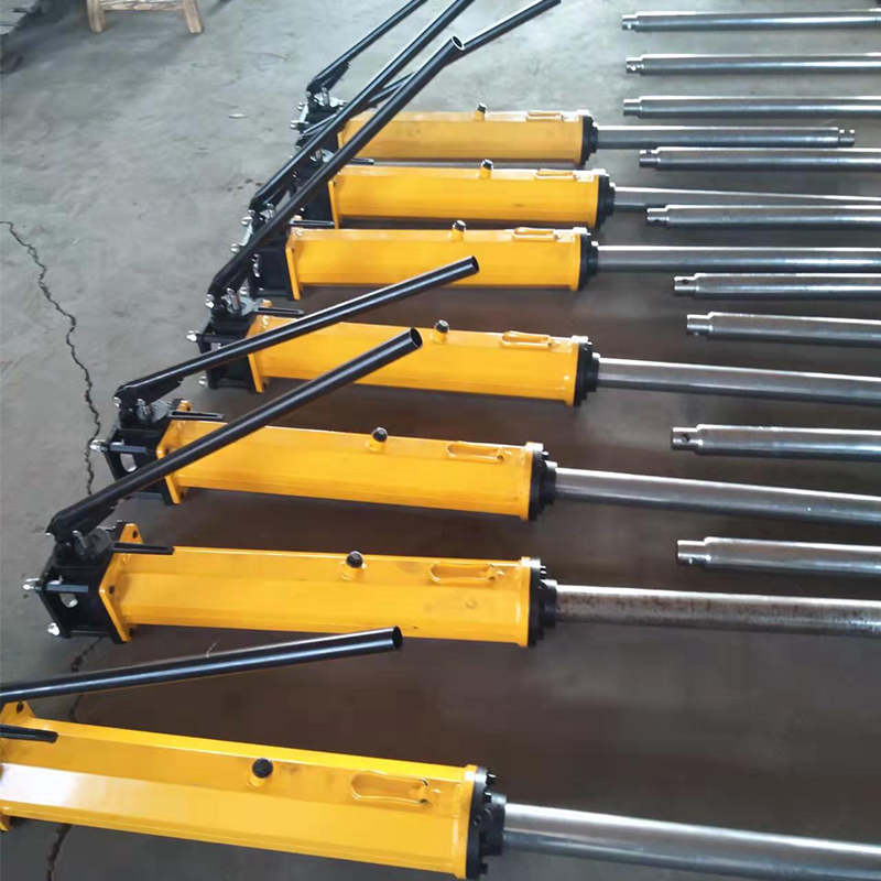 中重智能一批液壓推溜器發(fā)往吉林長(zhǎng)春